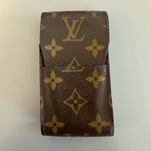 Louis Vuitton Accessories - Louis Vuitton Monogram Cigarette Lipgloss card holder - Authentic